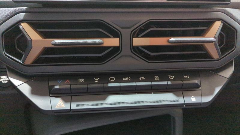 Dacia Duster nouveau Hybrid 140 4x2 extreme + pack techno +  city