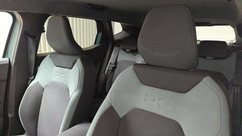 Dacia Duster nouveau Hybrid 140 4x2 extreme + pack techno +  city