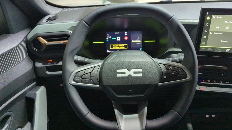 Dacia Duster nouveau Hybrid 140 4x2 extreme + pack techno +  cold