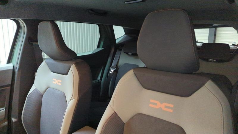 Dacia Duster nouveau Hybrid 140 4x2 extreme + pack techno +  cold