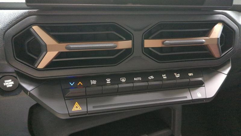 Dacia Duster nouveau Hybrid 140 4x2 extreme + sieges chauffants