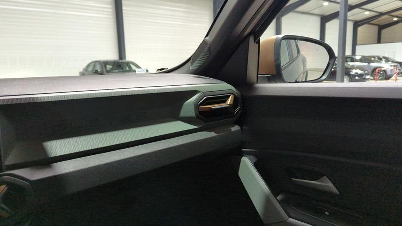 Dacia Duster nouveau Hybrid 140 4x2 extreme + sieges chauffants