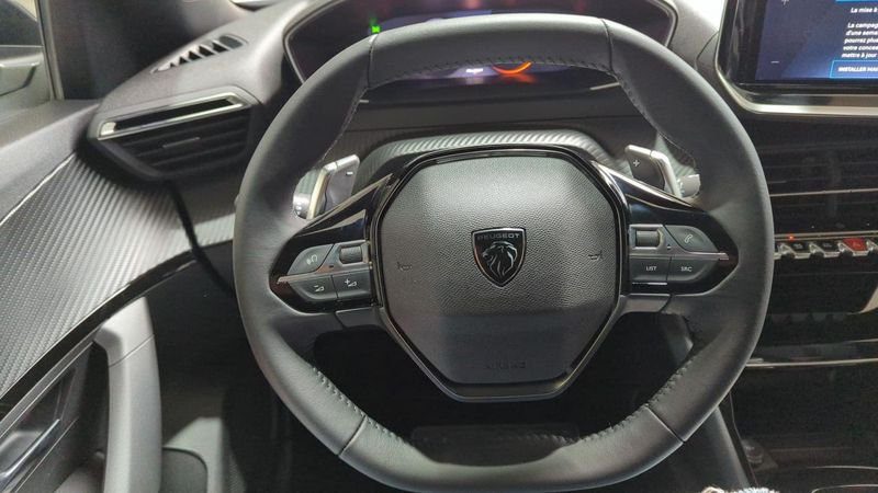 Peugeot 2008 nouveau Hybrid 145 e-dcs6 allure