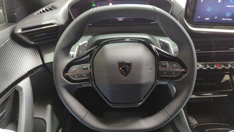 Peugeot 2008 nouveau Hybrid 145 e-dcs6 allure