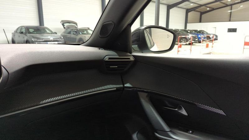 Peugeot 2008 nouveau Hybrid 145 e-dcs6 allure + pack navigation & access +  vision drive assist plus