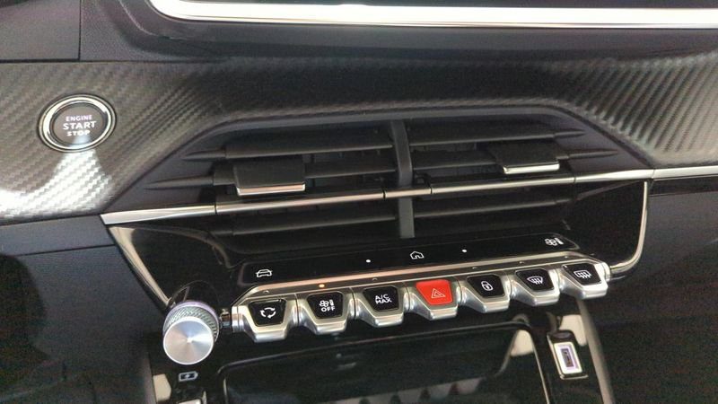 Peugeot 2008 nouveau Hybrid 145 e-dcs6 allure + pack navigation & access +  vision drive assist plus