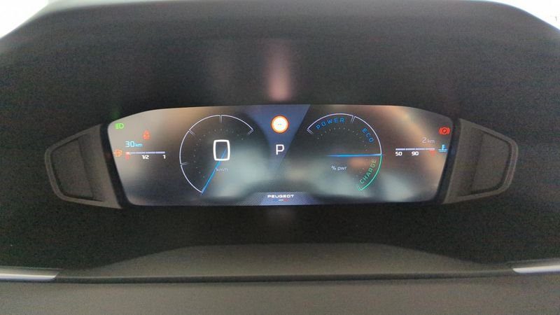 Peugeot 2008 nouveau Hybrid 145 e-dcs6 allure + pack navigation & access +  vision drive assist plus