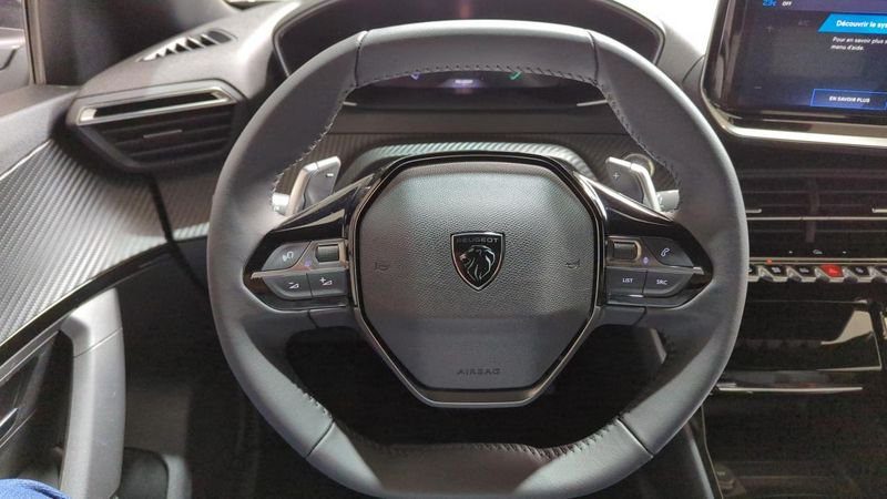 Peugeot 2008 nouveau Hybrid 145 e-dcs6 allure + pack navigation & access +  vision drive assist plus