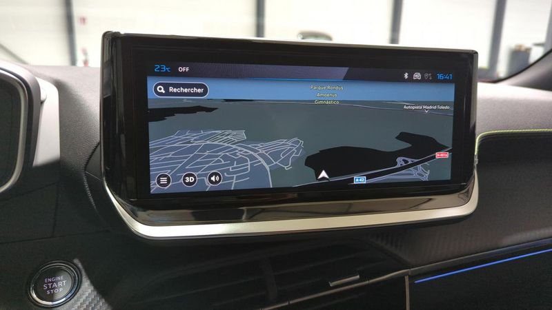 Peugeot 2008 nouveau Hybrid 145 e-dcs6 gt + attelage + pack vision & navigation drive assist plus