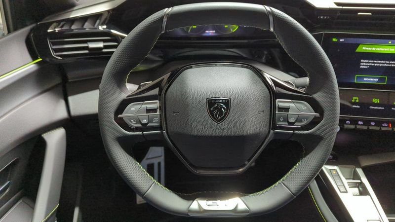 Peugeot 308 Bluehdi 130ch s&s eat8 gt + angles morts + camera 360