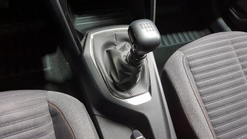 Peugeot 208 Bluehdi 100 s&s bvm6 active