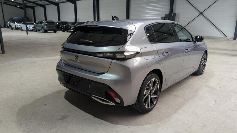 Peugeot 308 Bluehdi 130ch s&s eat8 allure + angles morts + camera 360