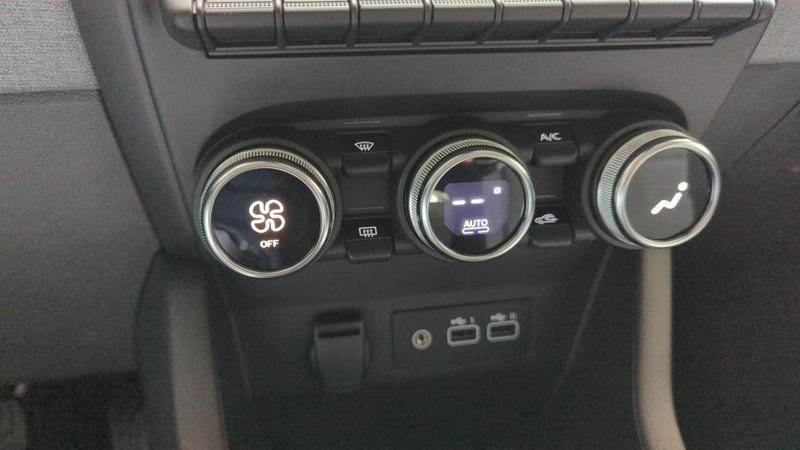 Renault Clio 5 Tce 90 gsr2 evolution + adml + Pack Hiver