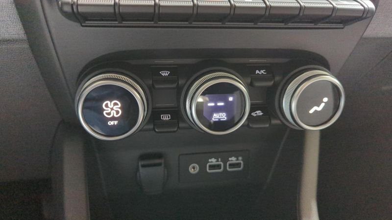 Renault Clio 5 Tce 90 gsr2 evolution + adml + Pack Hiver