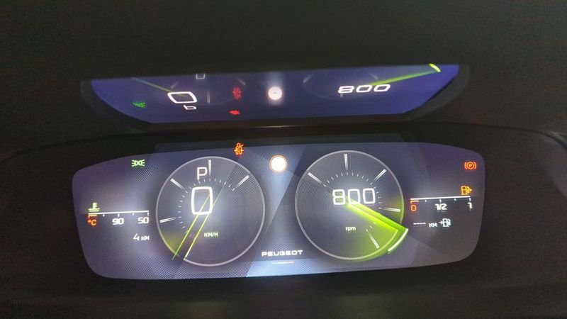 Peugeot 308 Bluehdi 130ch s&s eat8 gt + angles morts + camera 360