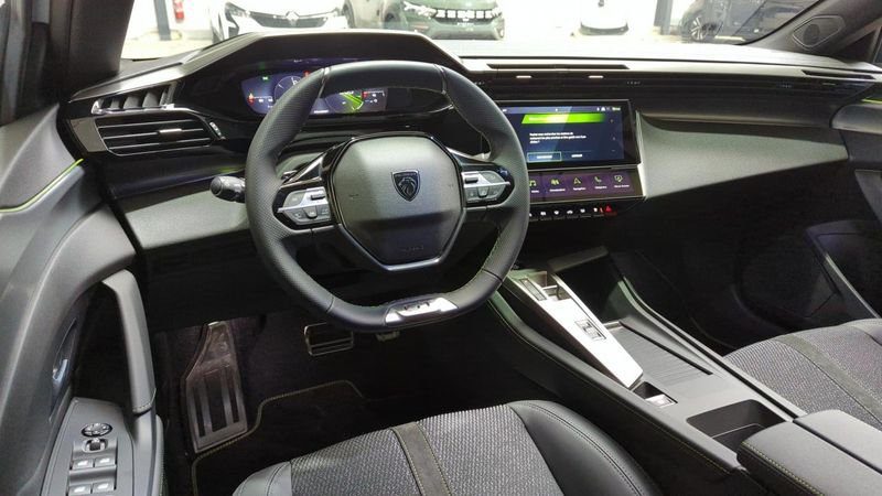 Peugeot 308 Bluehdi 130ch s&s eat8 gt + angles morts + camera 360