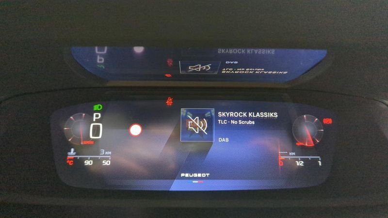 Peugeot 308 Bluehdi 130ch s&s eat8 gt + angles morts + camera 360