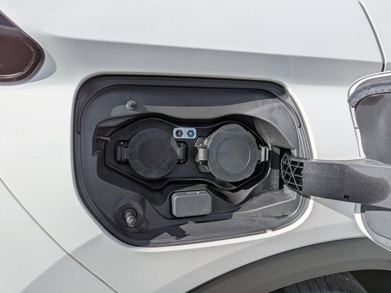 Mitsubishi Eclipse Cross 2.4 MIVEC Phev 4WD - 188 2023 Invite