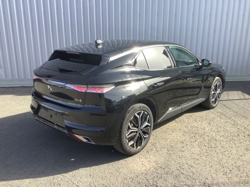 DS DS 4 BlueHDi 130 EAT8 Opera