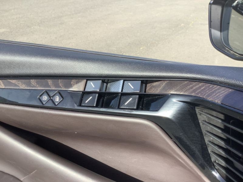 DS DS 4 BlueHDi 130 EAT8 Opera