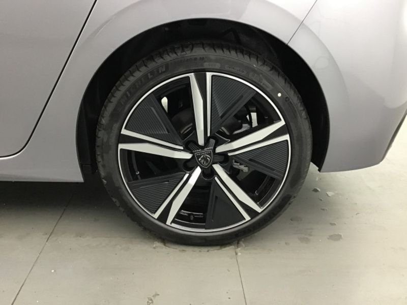 Peugeot 308 BlueHDi 130ch S&S EAT8 GT