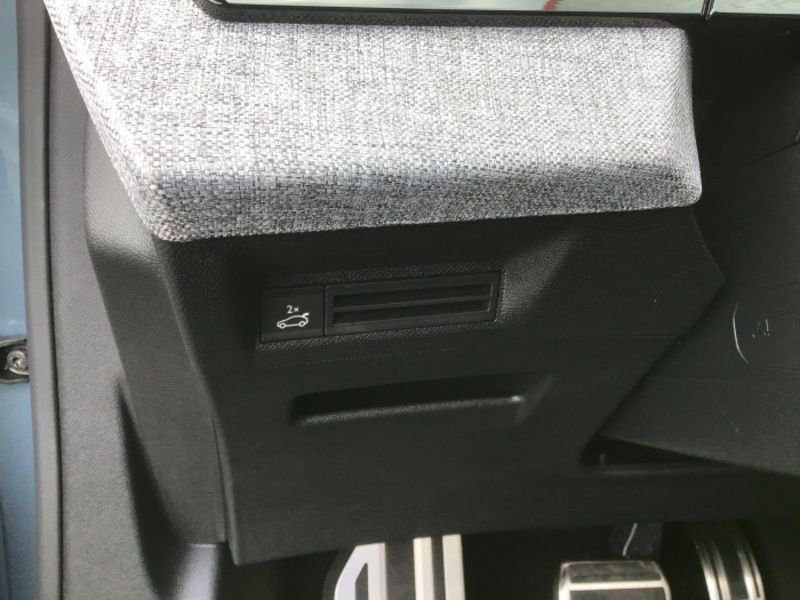 Peugeot 3008 Hybrid 145 e-DCS6 GT