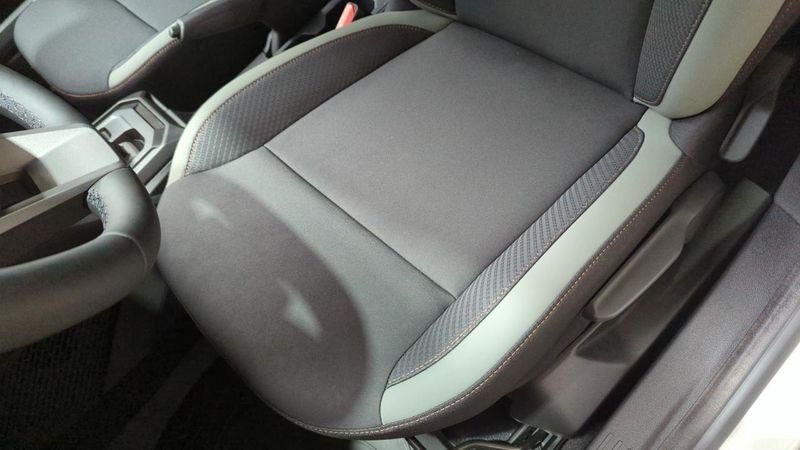 Dacia Duster nouveau Hybrid 140 4x2 extreme + pack cold