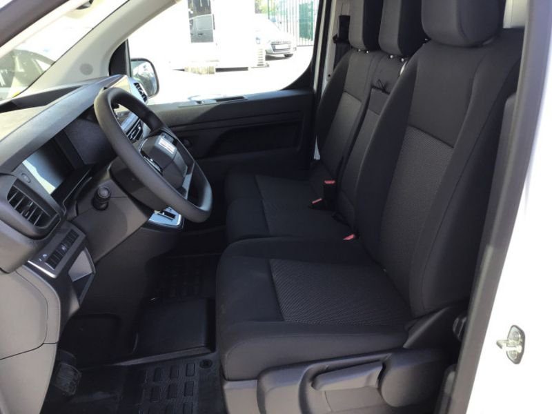 Fiat Scudo FOURGON BLUEHDI 145 XL S&S EAT8