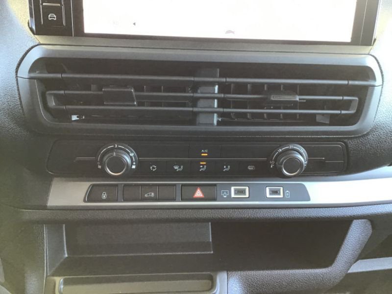 Fiat Scudo FOURGON BLUEHDI 145 XL S&S EAT8