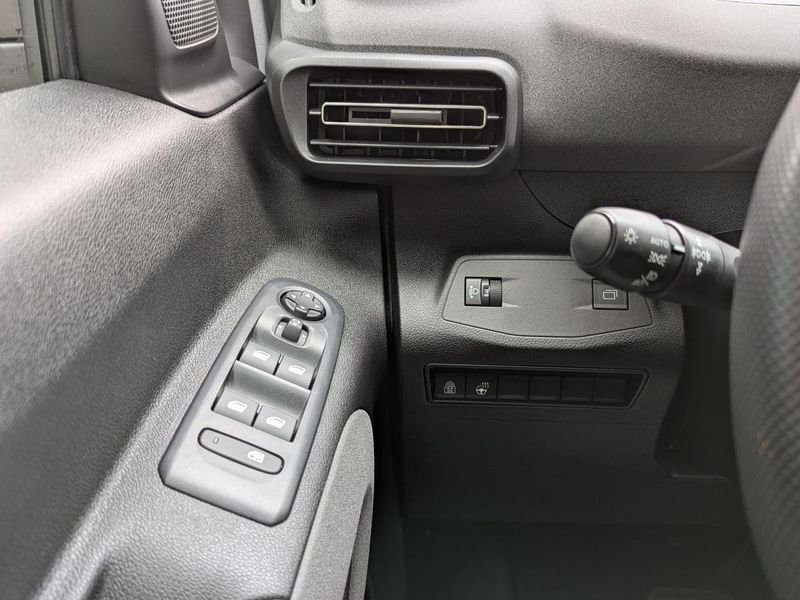 Peugeot Rifter Standard 1.5 BlueHDI S&S - 130 BV EAT8 COMBI GT PHASE 2