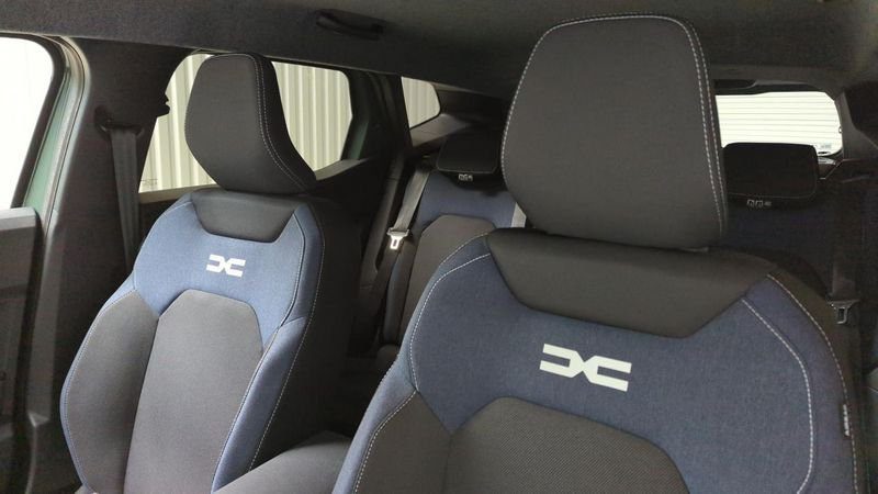 Dacia Duster nouveau Tce 130 4x4 journey + pack cold