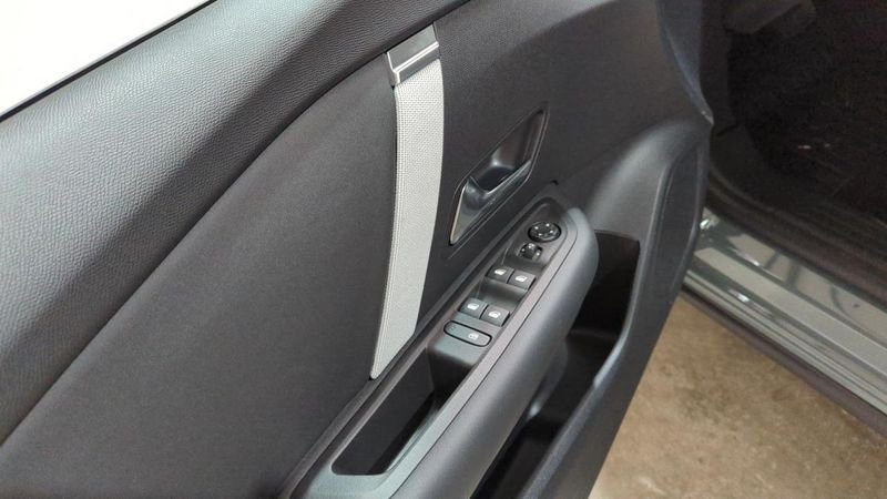 Citroën C4 nouvelle Hybride 136 e-dcs6 max