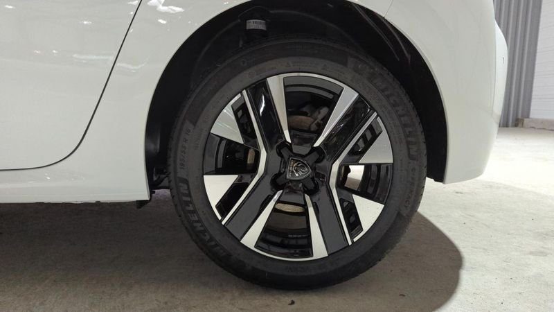 Peugeot 208 100 s&s bvm6 allure + pack access