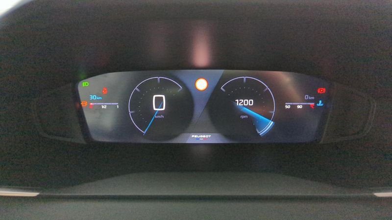 Peugeot 208 100 s&s bvm6 allure + pack access