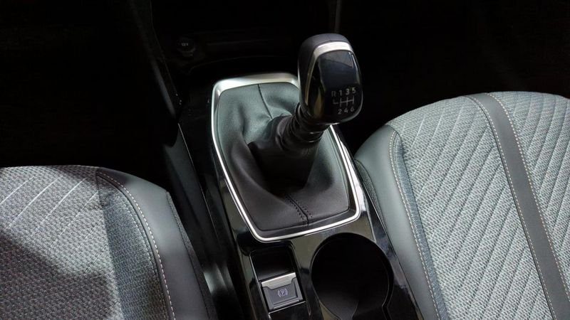 Peugeot 208 100 s&s bvm6 allure + pack access