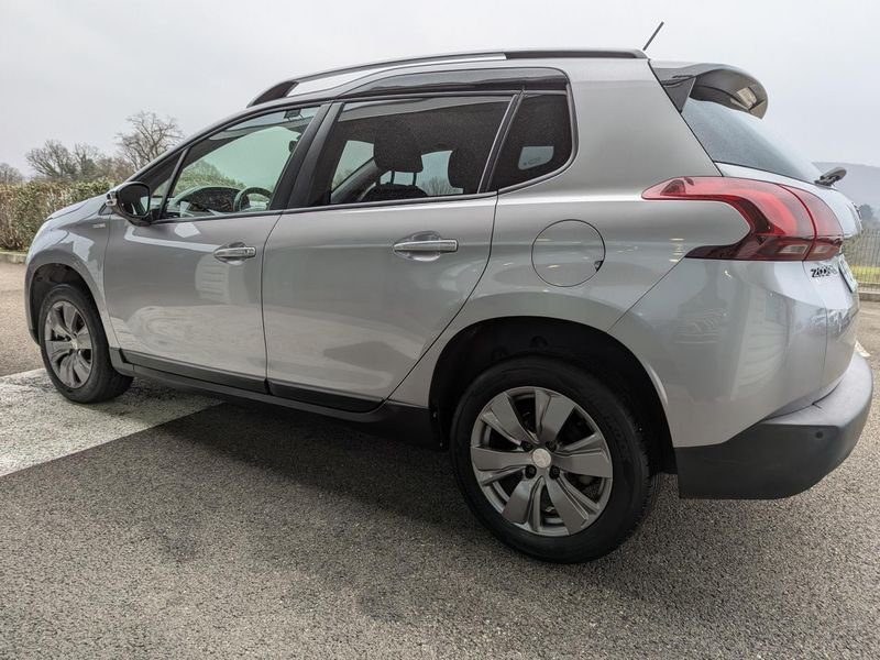 Peugeot 2008 1.6 BlueHDi - 100 Style