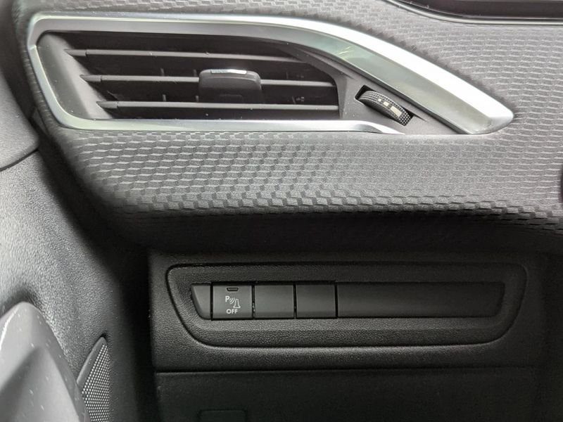 Peugeot 2008 1.6 BlueHDi - 100 Style