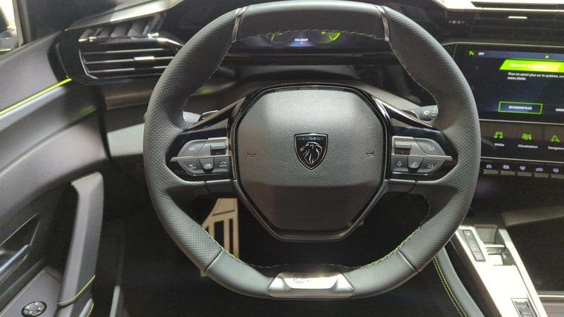 Peugeot 308 Bluehdi 130ch s&s eat8 gt + angles morts + camera 360