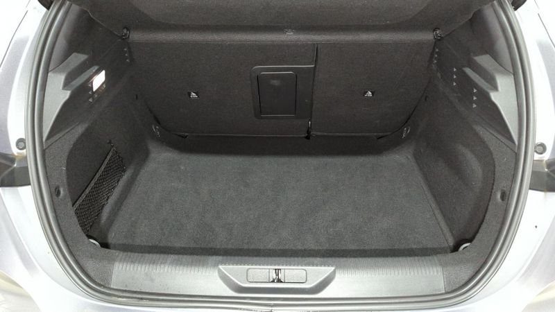 Peugeot 308 Puretech 130ch s&s bvm6 allure pack + recharge smartphone