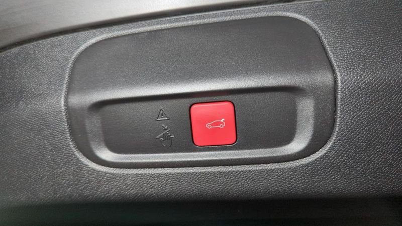 Peugeot 408 Puretech 130 ch s&s eat8 gt + pack vision 360