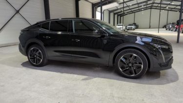 Peugeot 408 Puretech 130 ch s&s eat8 gt + pack vision 360