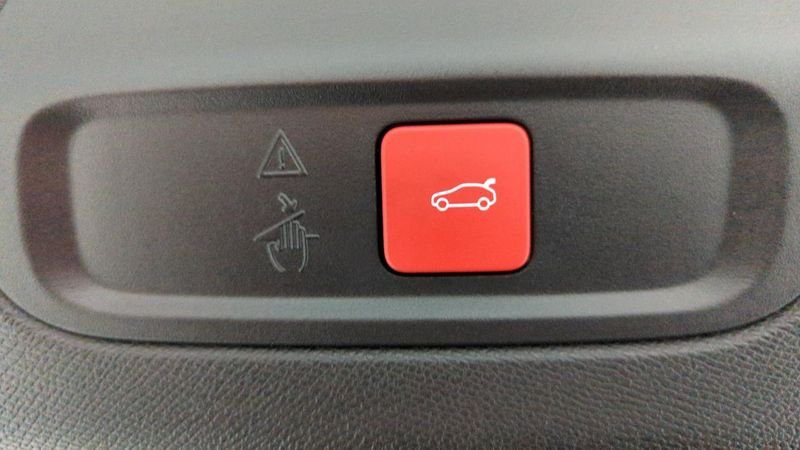 Peugeot 408 Puretech 130 ch s&s eat8 gt + pack vision 360