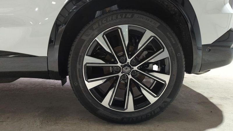 Renault Austral E-tech full hybrid 200cv techno