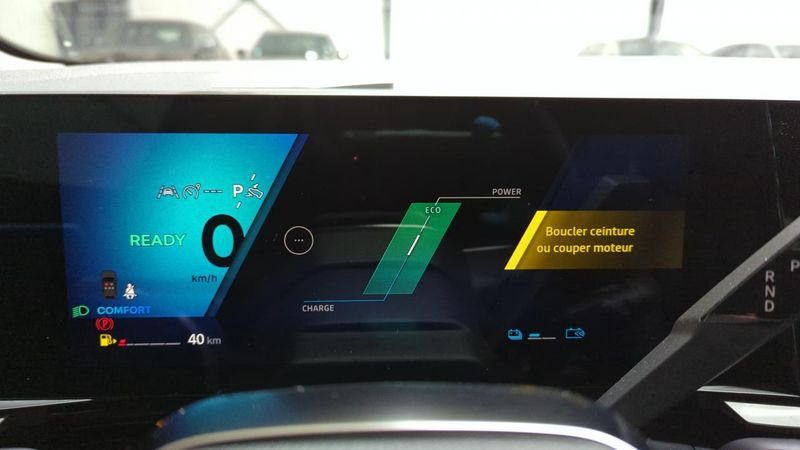 Renault Austral E-tech full hybrid 200cv techno