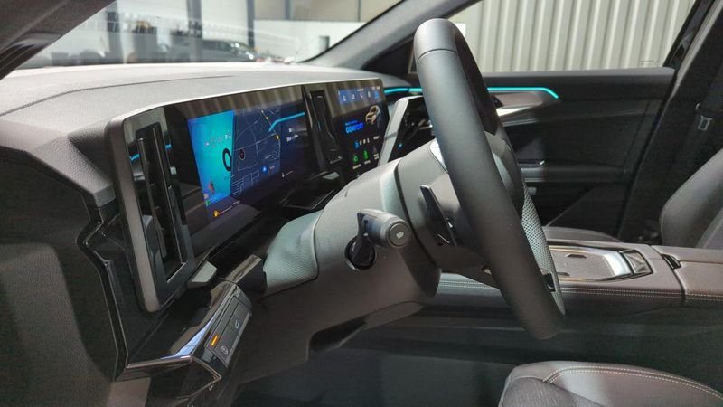 Renault Austral Mild hybrid 160 auto gsr2 techno + hayon motorise + pack safety