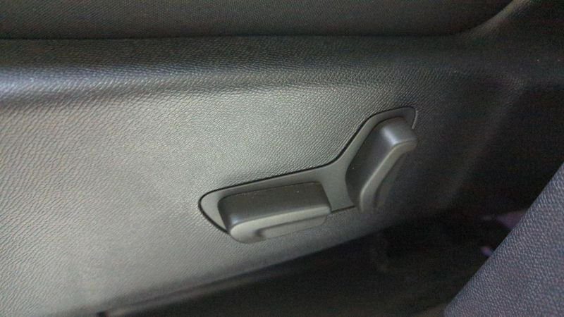 Citroën C5 Aircross Puretech 130 s&s eat8 shine + pack confort + hayon mains libres