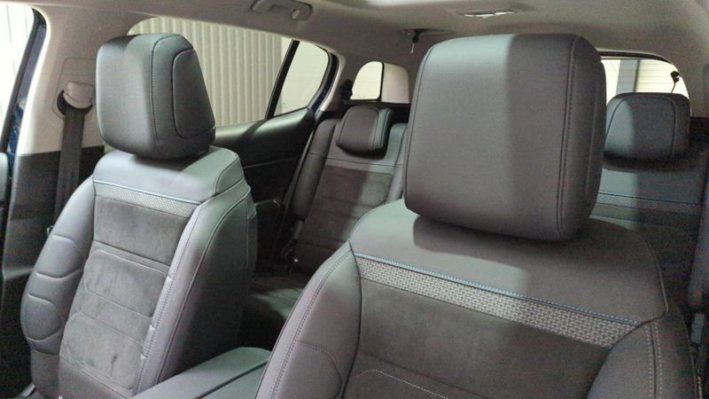 Citroën C5 Aircross Puretech 130 s&s eat8 shine + toit pano + pack park assist