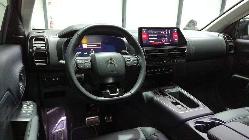 Citroën C5 Aircross Puretech 130 s&s eat8 shine + toit pano + pack park assist