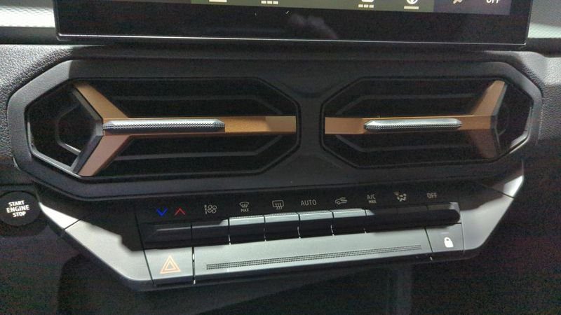 Dacia Duster nouveau Tce 130 4x4 extreme + pack techno +  cold