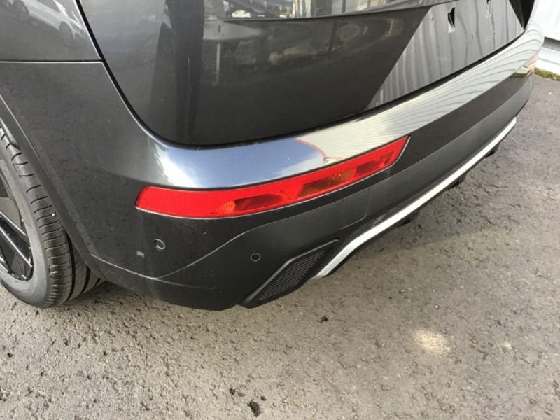 DS DS 7 BlueHDi 130 EAT8 Performance Line